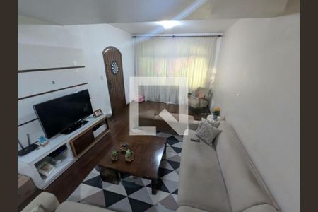 Casa à venda com 3 quartos, 188m² em Jardim Santa Cruz (Campo Grande), São Paulo