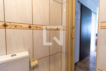 Banheiro de casa à venda com 1 quarto, 60m² em Campo de Santana, Curitiba