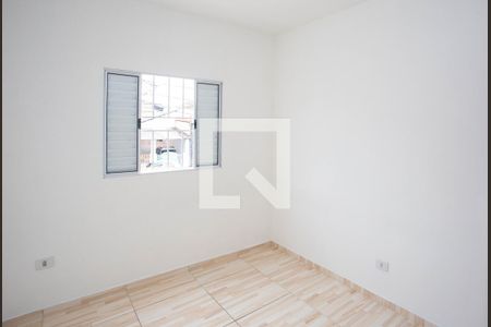 Quarto de casa para alugar com 1 quarto, 30m² em Piraporinha, Diadema
