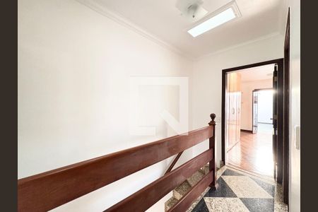 Corredor dos Quartos  de casa à venda com 3 quartos, 181m² em Jardim Sao Ricardo, São Paulo