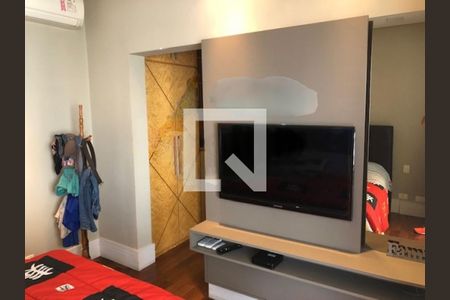 Apartamento à venda com 3 quartos, 200m² em Jardim Prudência, São Paulo