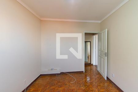 Quarto 1 de casa para alugar com 2 quartos, 50m² em Vila Bertioga, São Paulo