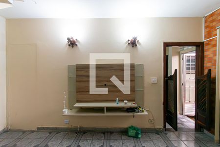Sala de casa para alugar com 2 quartos, 50m² em Vila Bertioga, São Paulo