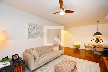Sala de estar de apartamento à venda com 2 quartos, 102m² em Jardim Paulista, São Paulo