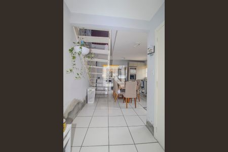 Corredor de casa à venda com 3 quartos, 120m² em Santa Tereza, Porto Alegre