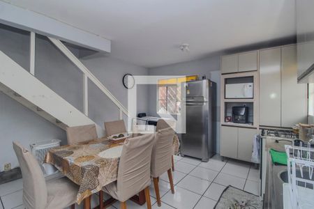Cozinha de casa à venda com 3 quartos, 120m² em Santa Tereza, Porto Alegre