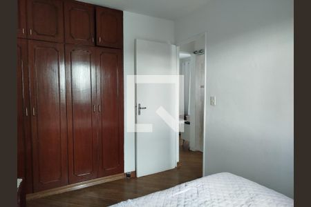 Quarto 1 de apartamento para alugar com 2 quartos, 48m² em Vila Carrão, São Paulo