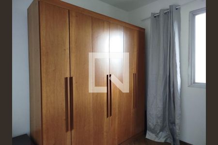 Quarto 2 de apartamento para alugar com 2 quartos, 48m² em Vila Carrão, São Paulo