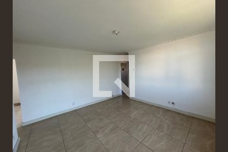 Sala de apartamento à venda com 3 quartos, 65m² em Inhaúma, Rio de Janeiro