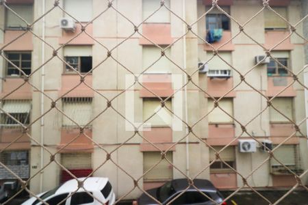 Vista da Sala de apartamento para alugar com 3 quartos, 67m² em Ipanema, Porto Alegre