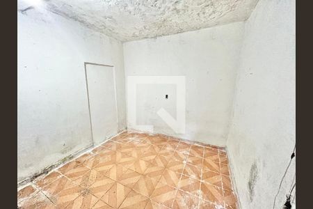 Sala/Quarto/Cozinha de casa para alugar com 1 quarto, 35m² em Jardim Santa Cruz, São Paulo