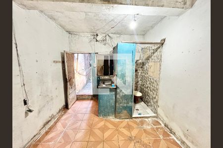 Sala/Quarto/Cozinha de casa para alugar com 1 quarto, 35m² em Jardim Santa Cruz, São Paulo
