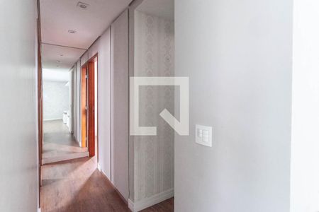 Corredor de apartamento à venda com 3 quartos, 90m² em Paquetá, Belo Horizonte