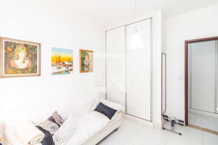 Casa à venda com 3 quartos, 100m² em Cidade Nova, Belo Horizonte