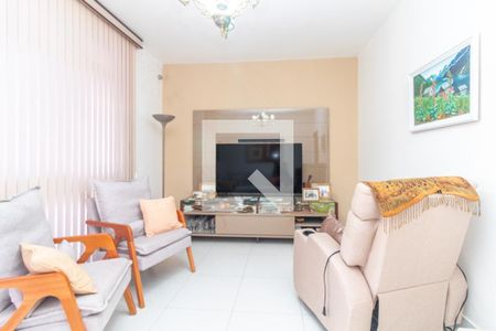 Casa à venda com 3 quartos, 100m² em Cidade Nova, Belo Horizonte