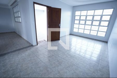 Casa à venda com 4 quartos, 193m² em Jardim América, Goiânia