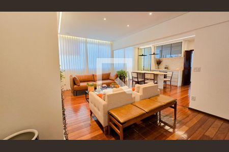 Apartamento à venda com 4 quartos, 170m² em Santo Antônio, Belo Horizonte