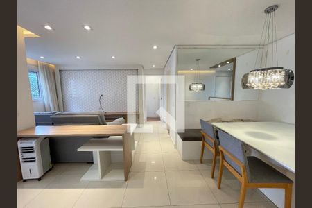 Sala de apartamento à venda com 2 quartos, 72m² em Vila Polopoli, São Paulo