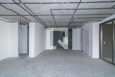 Sala de apartamento à venda com 3 quartos, 204m² em Vila Nova Conceição, São Paulo
