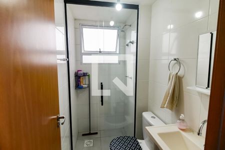 Banheiro de apartamento à venda com 2 quartos, 40m² em Parque Esmeralda, São Paulo