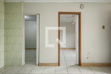 Sala 1 de casa para alugar com 4 quartos, 140m² em Sarandi, Porto Alegre