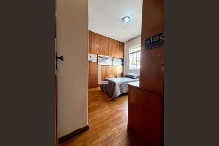 Quarto  de apartamento à venda com 4 quartos, 140m² em Barroca, Belo Horizonte