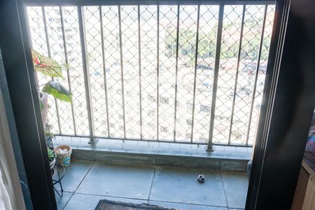 Apartamento à venda com 3 quartos, 75m² em Praça da Bandeira, Rio de Janeiro