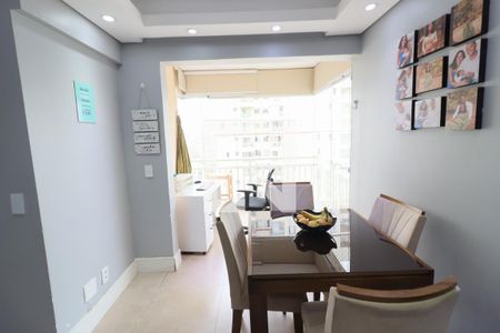 Sala de apartamento à venda com 2 quartos, 57m² em Novo Osasco, Osasco