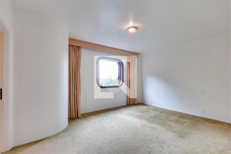 Apartamento à venda com 4 quartos, 240m² em Granja Julieta, São Paulo