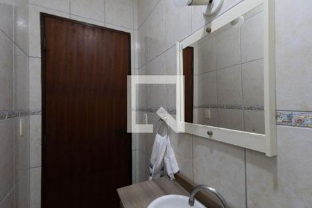 Lavabo de casa para alugar com 4 quartos, 102m² em Vila Irmaos Arnoni, São Paulo