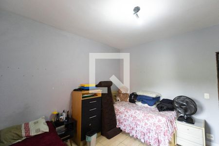 Quarto 1 de casa para alugar com 4 quartos, 102m² em Vila Irmaos Arnoni, São Paulo
