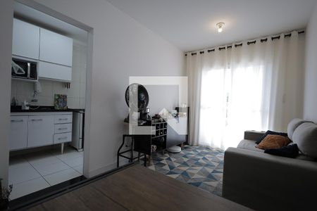Sala de apartamento à venda com 2 quartos, 52m² em Campestre, Santo André