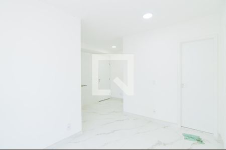 Sala de apartamento para alugar com 2 quartos, 47m² em Picanço, Guarulhos