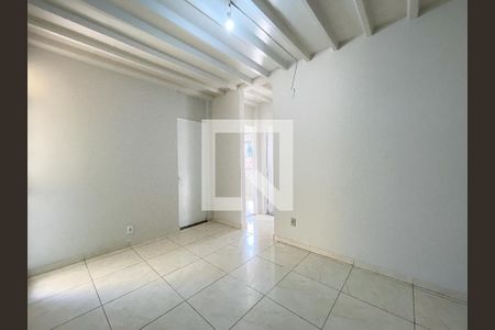 Apartamento para alugar com 2 quartos, 40m² em Inconfidentes, Contagem