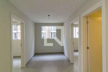 Sala de apartamento para alugar com 2 quartos, 34m² em Jardim Sabara, São Paulo