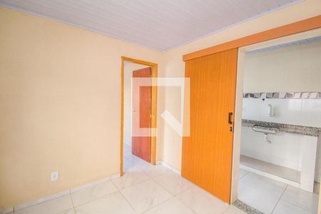Sala de casa à venda com 2 quartos, 300m² em Realengo, Rio de Janeiro