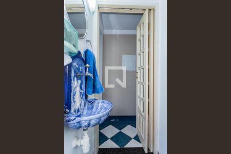 Lavabo de casa à venda com 3 quartos, 316m² em Piqueri, São Paulo