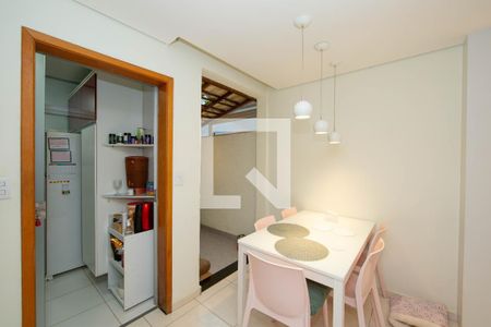 Apartamento à venda com 2 quartos, 80m² em Cinquentenario, Belo Horizonte