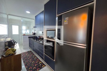 Cozinha de apartamento para alugar com 3 quartos, 103m² em Vila Assuncao, Praia Grande