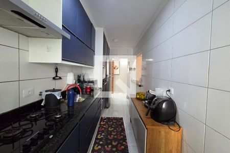 Cozinha de apartamento para alugar com 3 quartos, 103m² em Vila Assuncao, Praia Grande