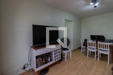 Sala de apartamento para alugar com 3 quartos, 85m² em Vila Hamburguesa, São Paulo