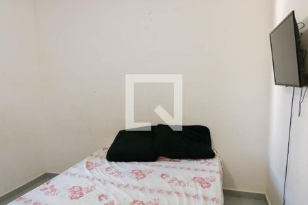 Suíte de casa de condomínio à venda com 2 quartos, 100m² em Del Castilho, Rio de Janeiro
