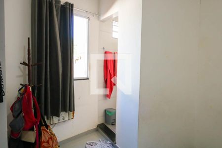 Suíte de casa de condomínio à venda com 2 quartos, 100m² em Del Castilho, Rio de Janeiro