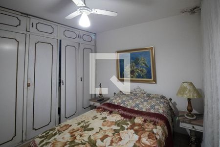Quarto 1 de casa para alugar com 2 quartos, 270m² em Vila Paiva, São Paulo