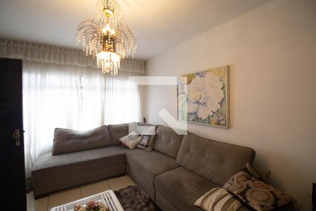 Sala  de casa para alugar com 2 quartos, 270m² em Vila Paiva, São Paulo