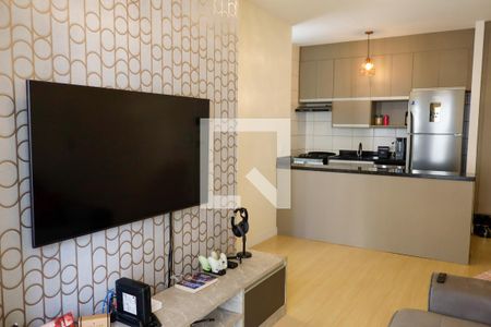sala de apartamento para alugar com 2 quartos, 57m² em Umuarama, Osasco