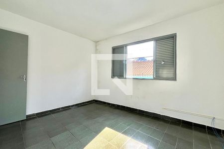 Quarto 1 de casa para alugar com 2 quartos, 50m² em Vila do Encontro, São Paulo