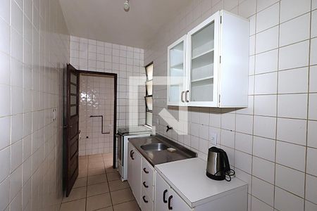 Cozinha de apartamento à venda com 2 quartos, 63m² em São Geraldo, Porto Alegre