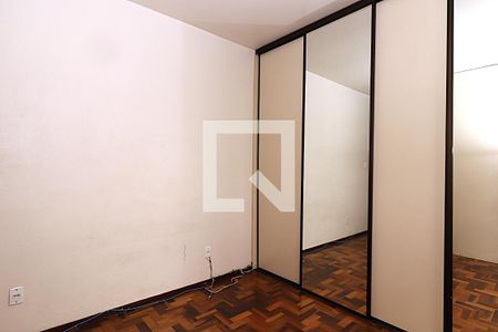 Quarto 1 de apartamento para alugar com 2 quartos, 63m² em São Geraldo, Porto Alegre