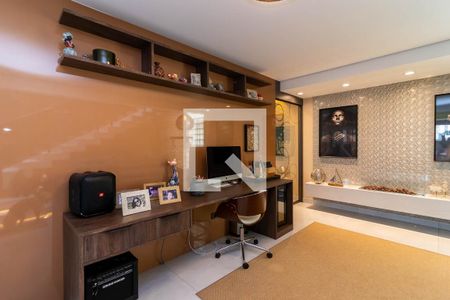 Sala de Visitas de casa à venda com 4 quartos, 560m² em Jardim Picolo, São Paulo
